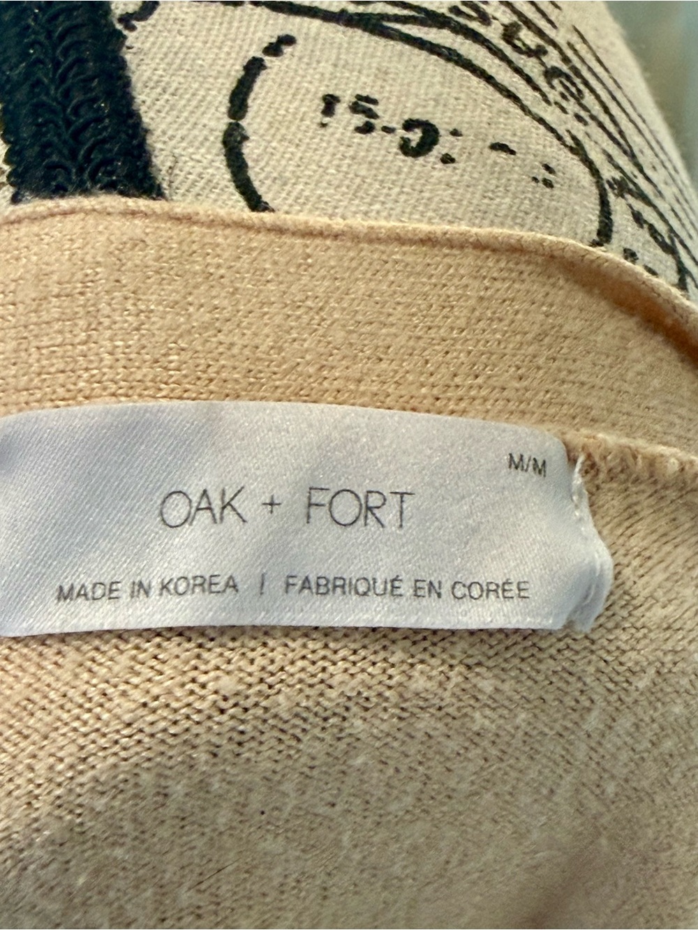 OAK + FORT Pale Blush Button Front V‑Neck Cardigan - Picture 4 of 5